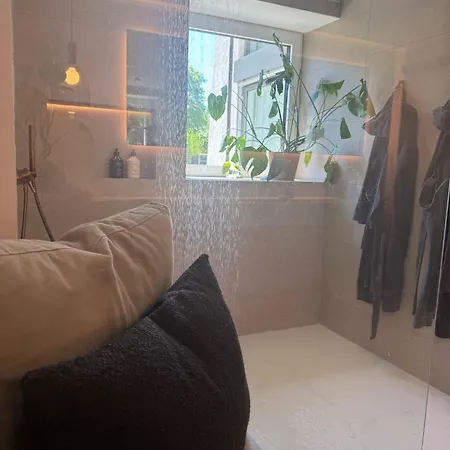 Mit Privat Apartment